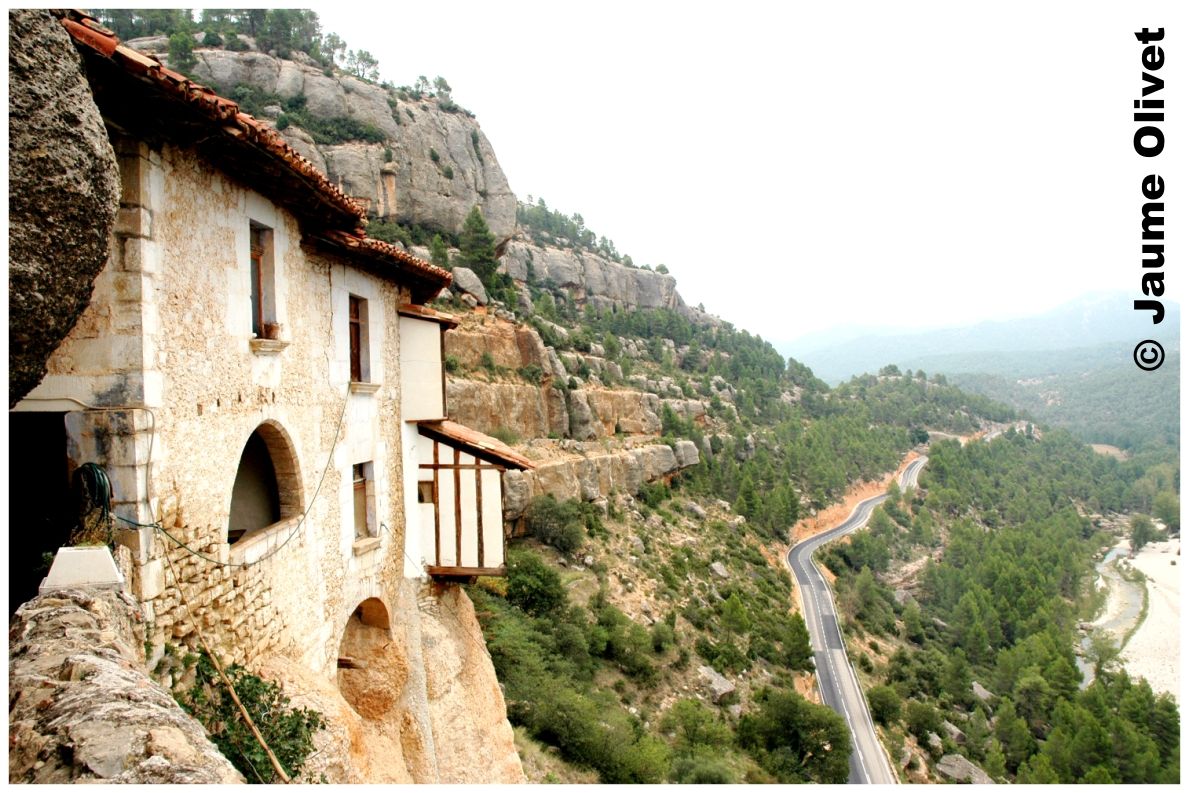 � Jaume Olivet 2004